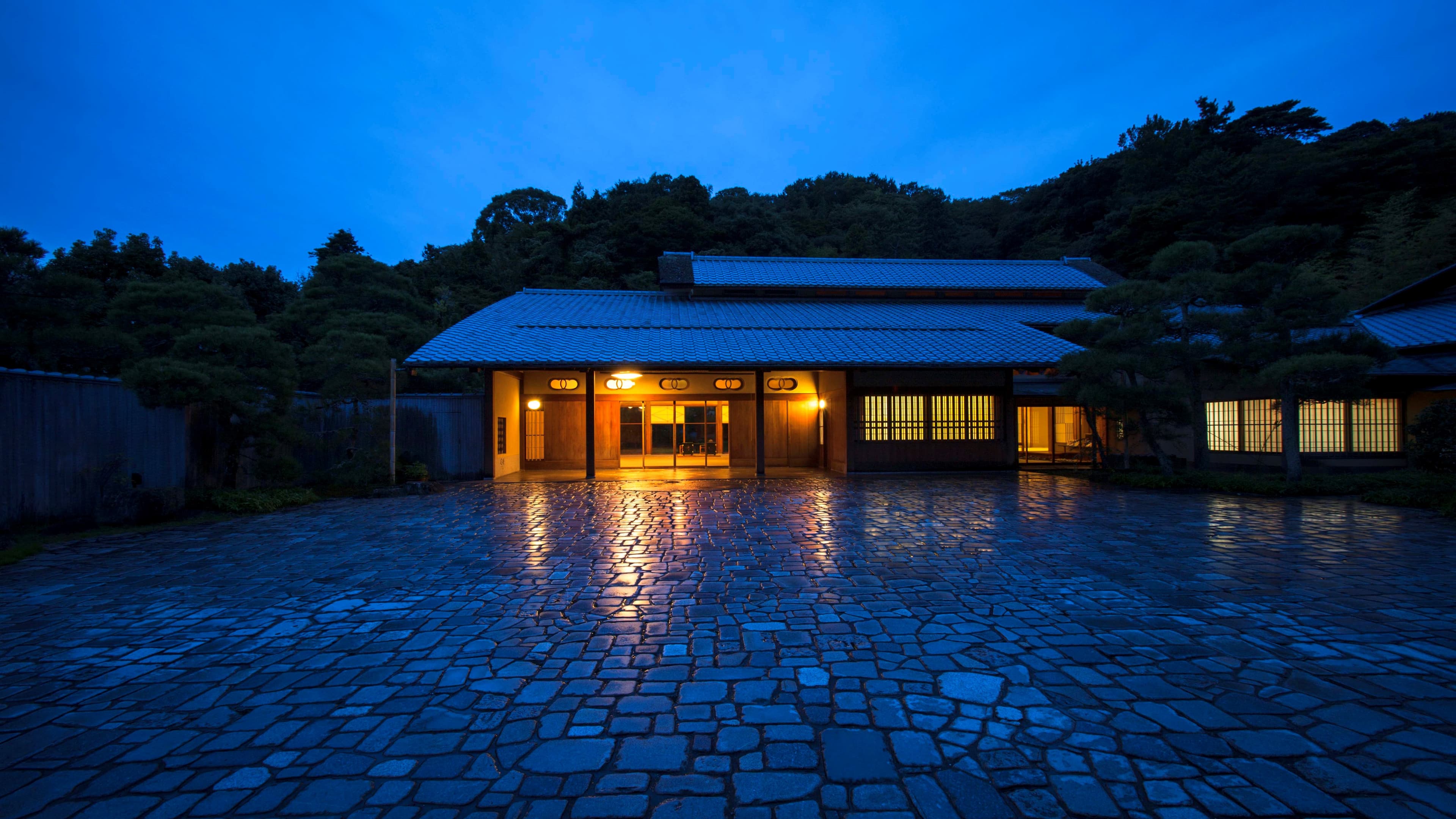 伊豆長岡温泉 三養荘