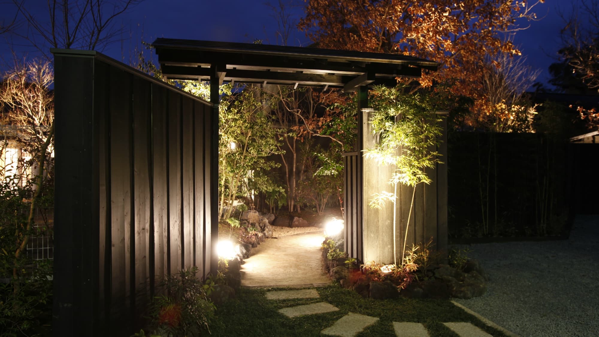 花房台温泉 狗の郷