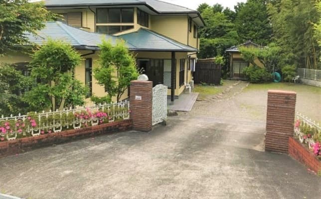 源泉かけ流しの貸し別荘 ともみ山荘