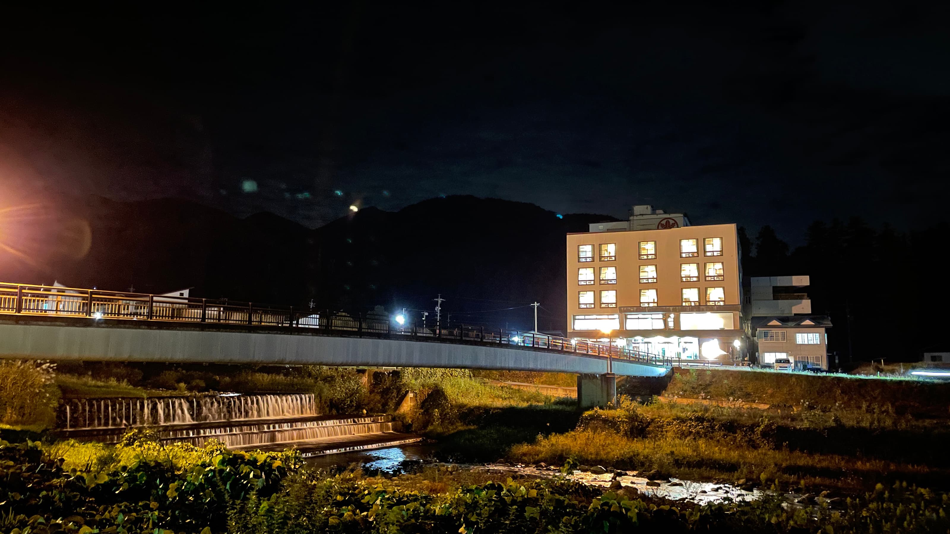 源泉かけ流しと眺望露天の湯宿 おもだか