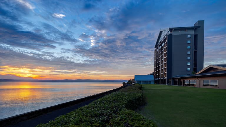 蒼の湖邸 BIWAFRONT HIKONE