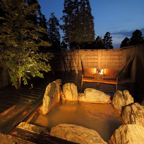 小田温泉 離れの宿 花心 写真2