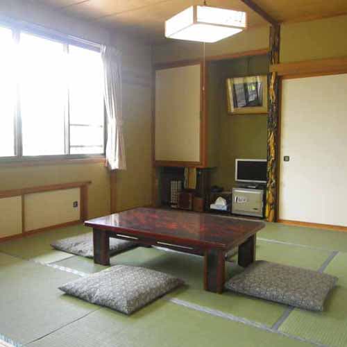 ゆうすげ温泉旅館 写真2