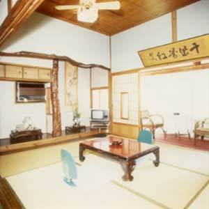 長門湯本温泉 利重旅館 写真2