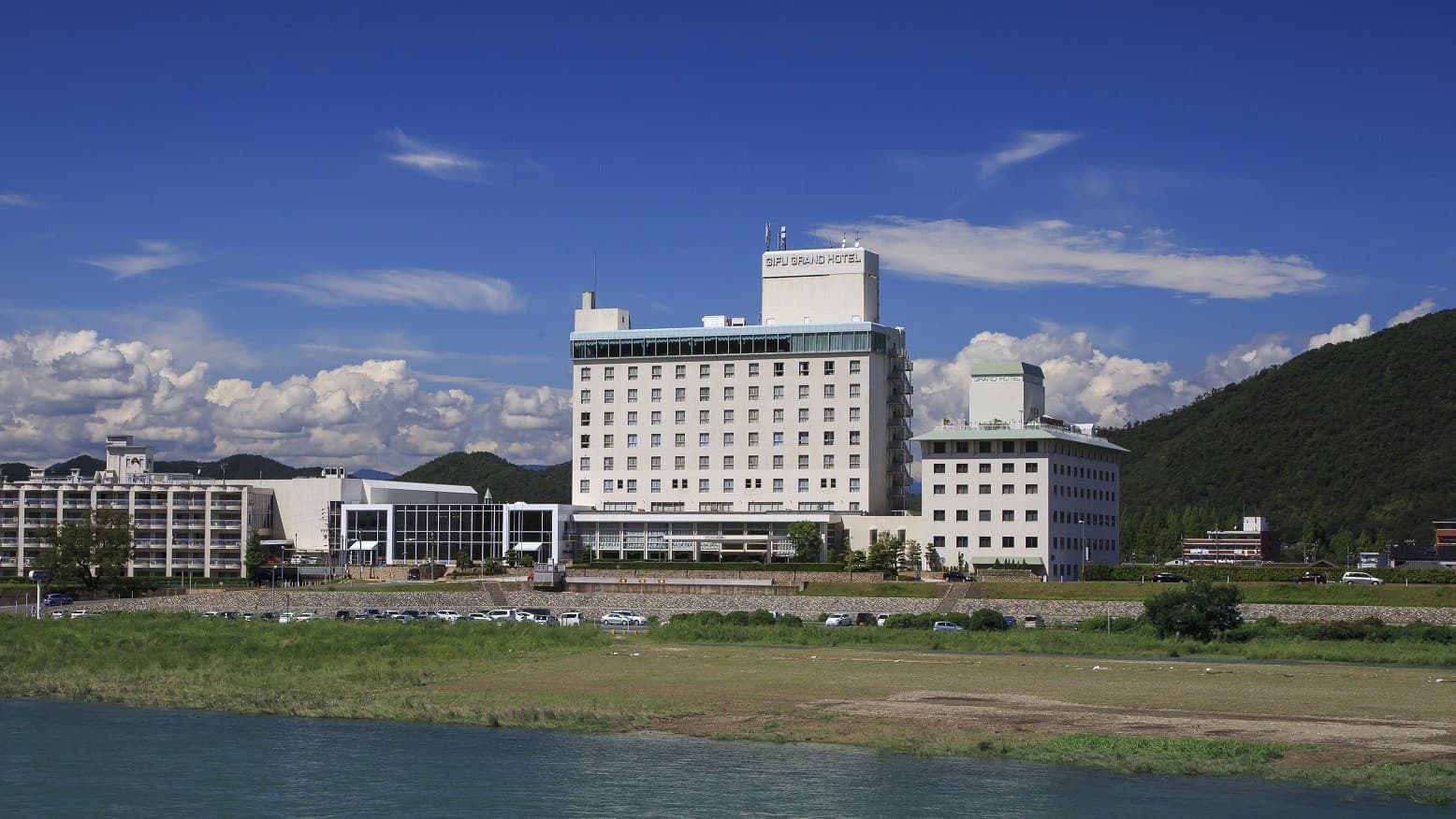 長良川温泉 岐阜グランドホテル