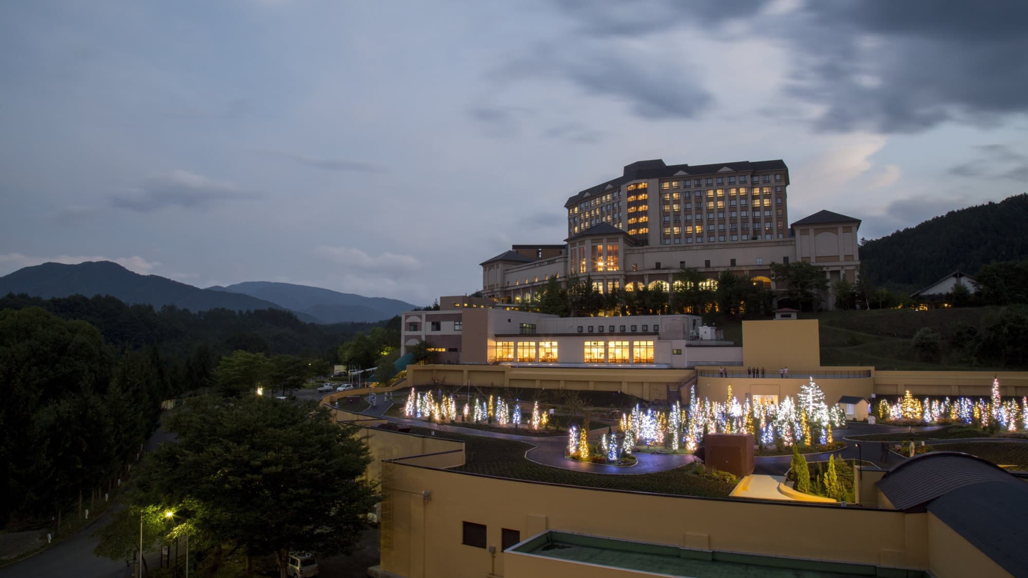 鶯宿温泉 ホテル森の風 鶯宿
